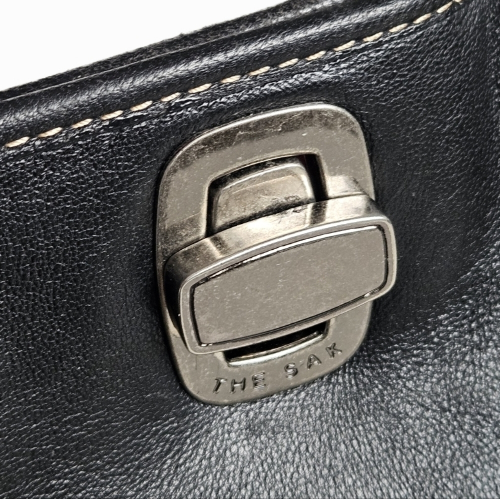 The SAK Leather Hobo Shoulder Bag - Picture 5 of 14